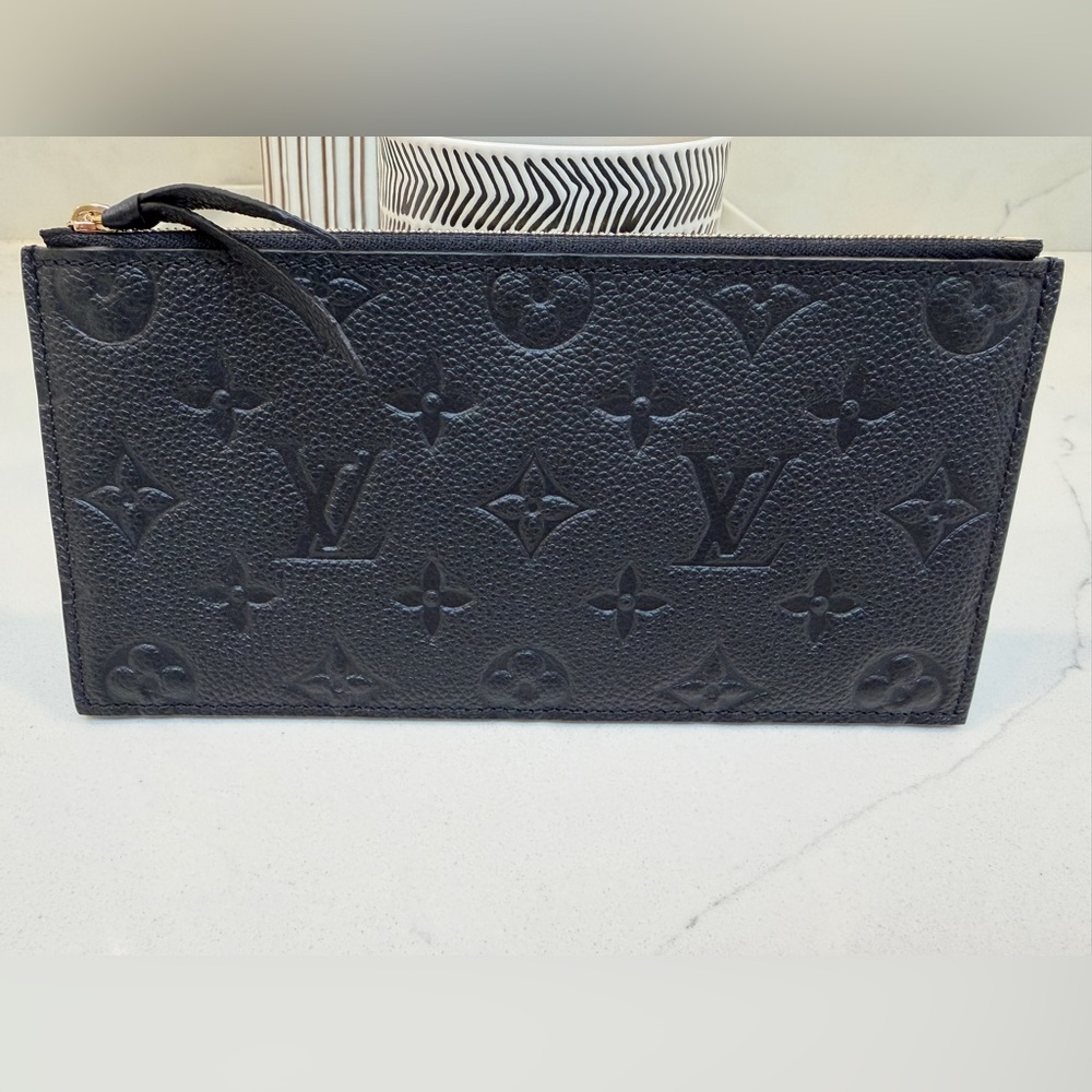 New! Authentic Louis Vuitton Felicie Zip Insert in Black Empreinte Leather
